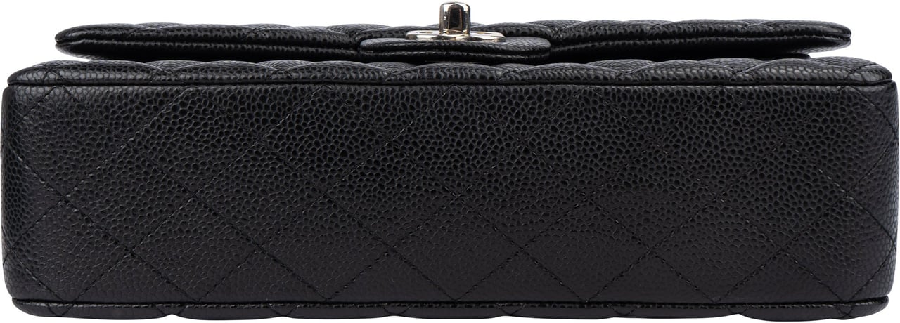 Chanel Chanel Quilted Caviar Leather Palladium Medium Double Flap Shoulder Bag Zwart
