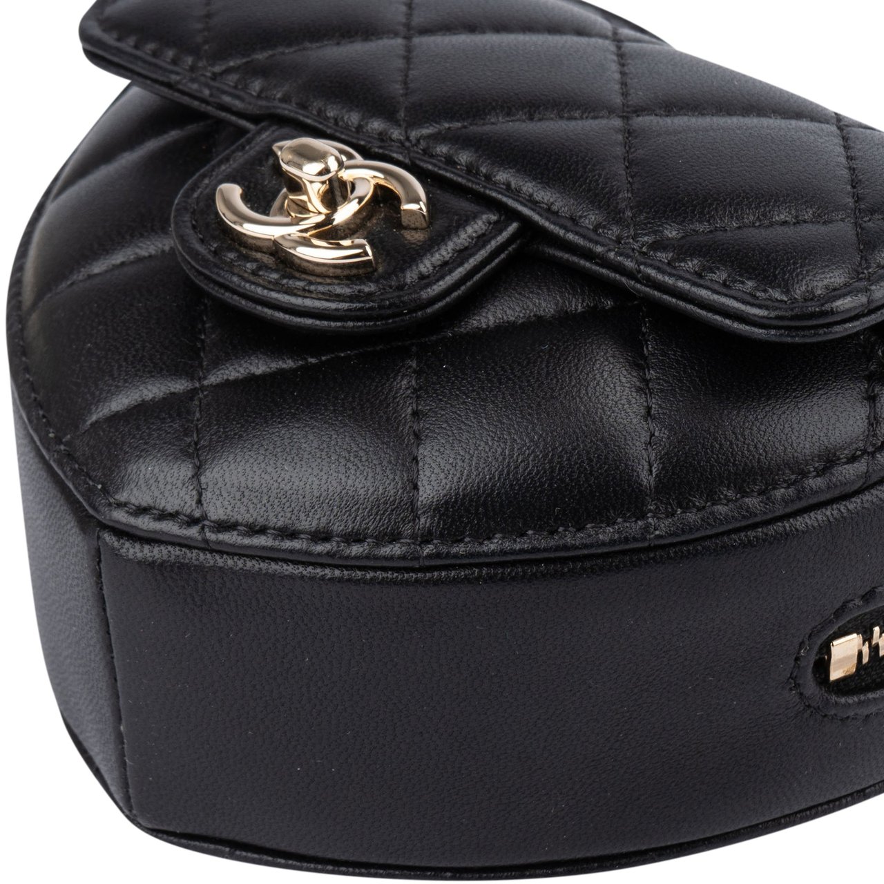 Chanel Chanel Quilted Lambskin Mini Heart Love Bumbag Crossbody Bag Zwart