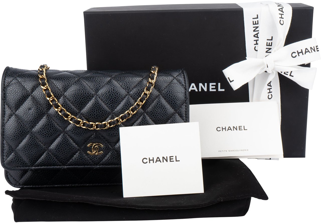 Chanel Chanel Quilted Caviar Leather Wallet On Chain Crossbody Bag Blauw