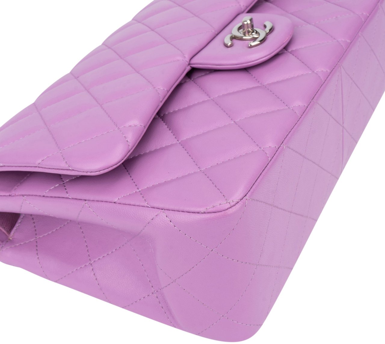 Chanel Chanel Quilted Lambskin Palladium Jumbo Double Flap Crossbody Bag Paars