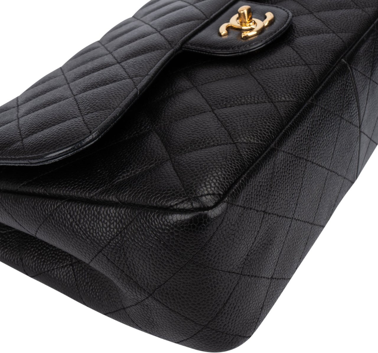 Chanel Chanel Quilted Caviar Leather Jumbo Double Flap Crossbody Bag Zwart