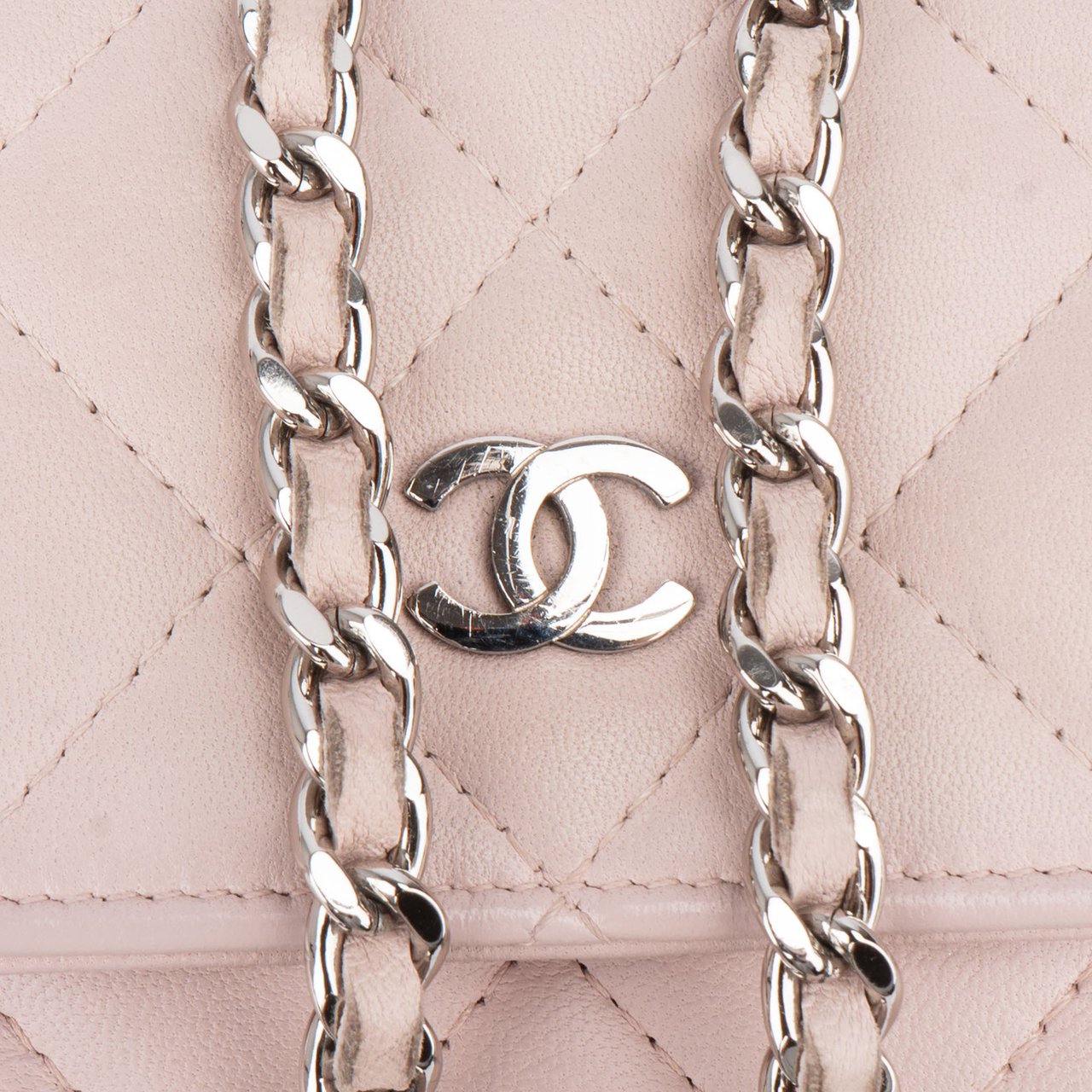 Chanel Chanel Quilted Lambskin Wallet On Chain Crossbody Bag Roze