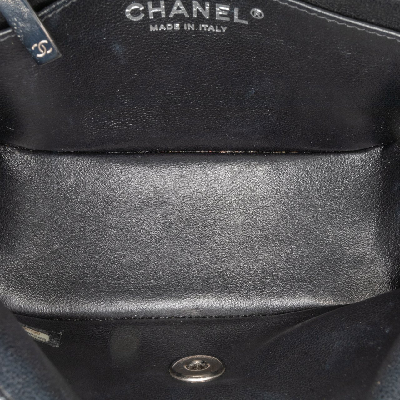 Chanel Mini Square Classic Chevron Patent Flap Zwart