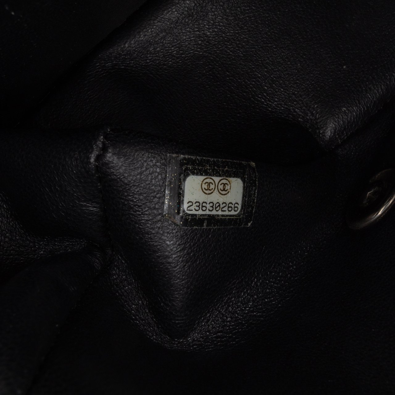 Chanel Mini Square Classic Chevron Patent Flap Zwart