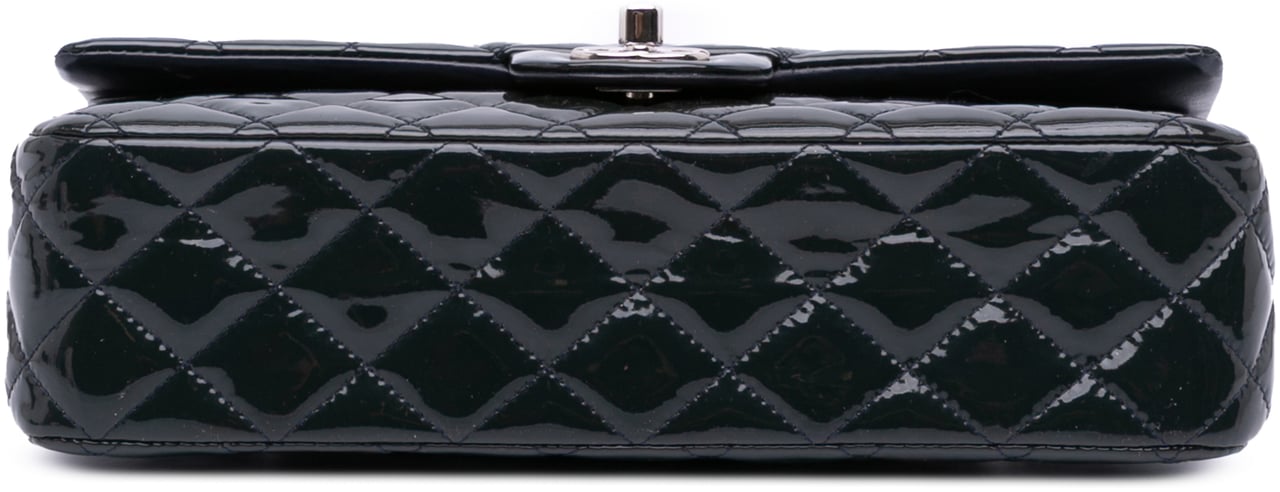 Chanel Medium Classic Patent Double Flap Blauw