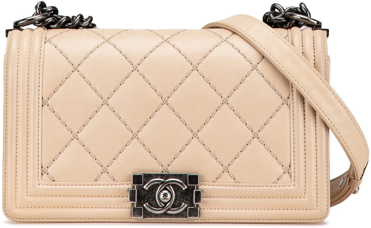 Chanel Old Medium Aged Calfskin Double Stitch Boy Flap Bruin