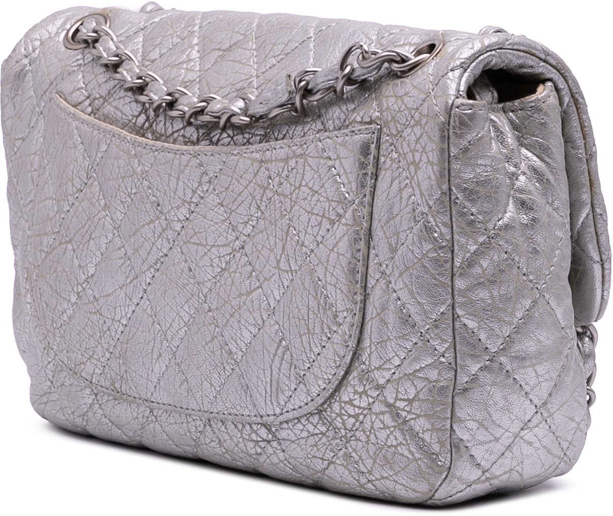 Chanel Quilted Aged Calfskin On The Rocks Flap Zilver