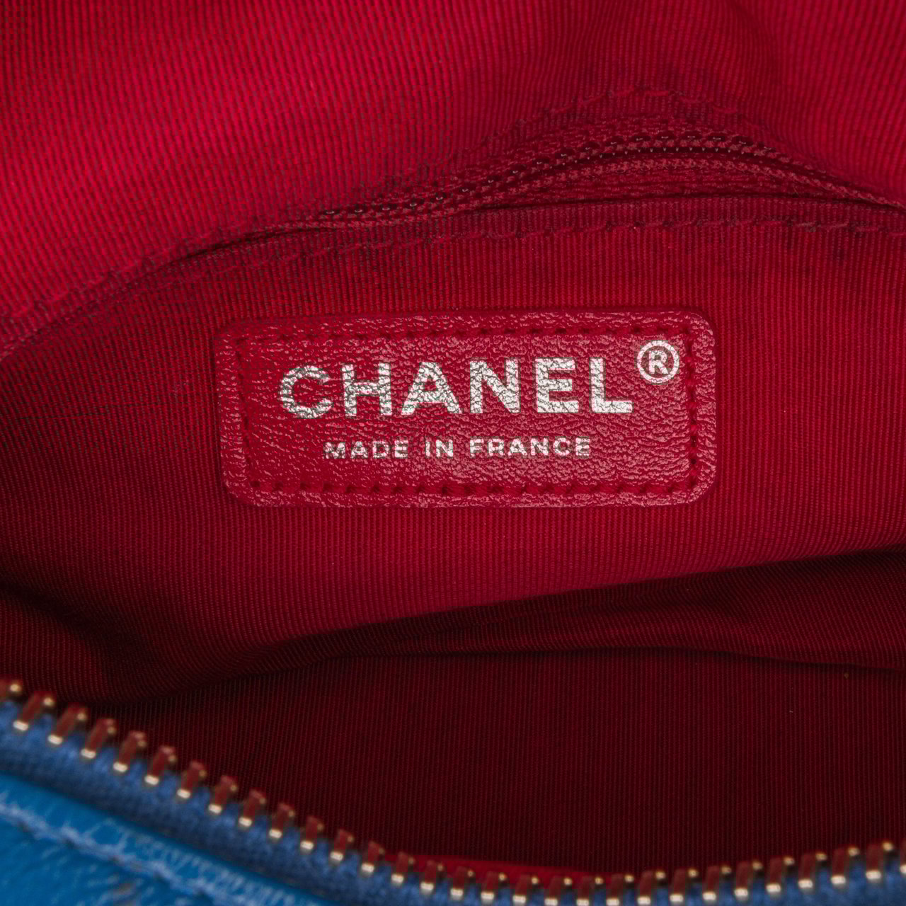 Chanel Small Suede Gabrielle Crossbody Oranje