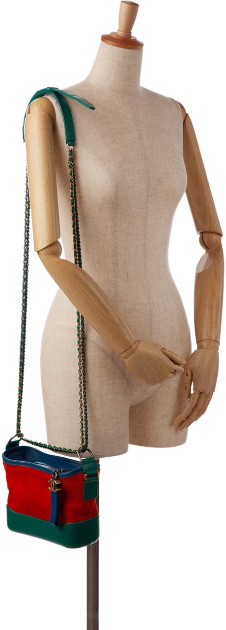 Chanel Small Suede Gabrielle Crossbody Oranje