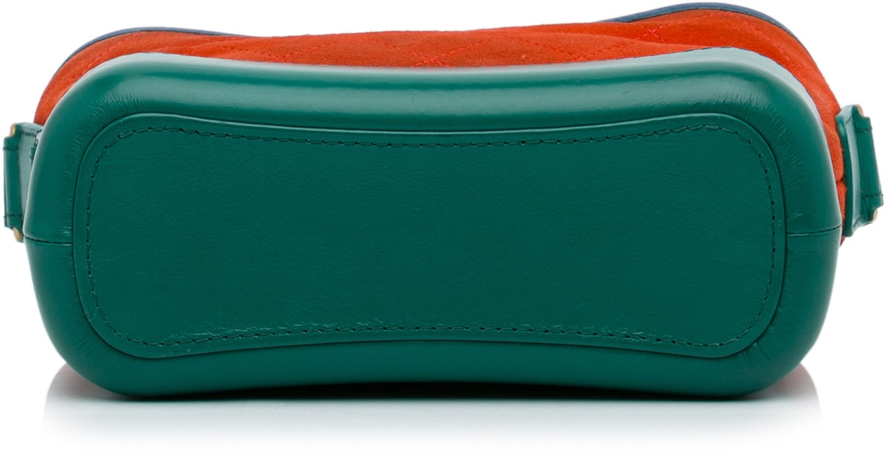 Chanel Small Suede Gabrielle Crossbody Oranje