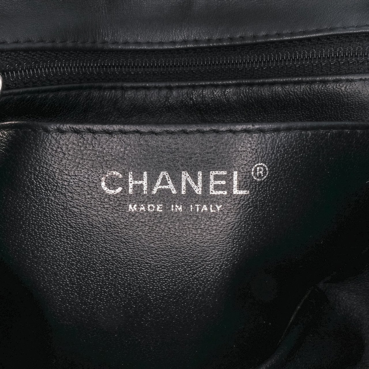 Chanel Mini Square Classic Patent Single Flap Zwart