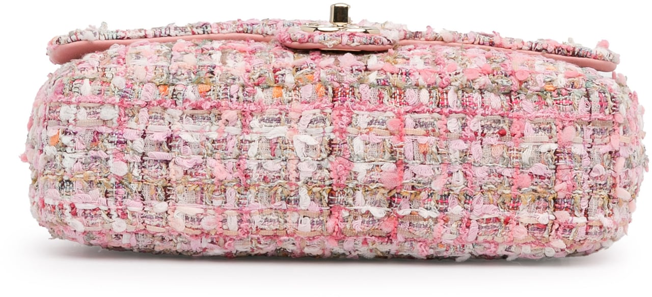 Chanel Medium Tweed Large Pearl Handle Flap Roze