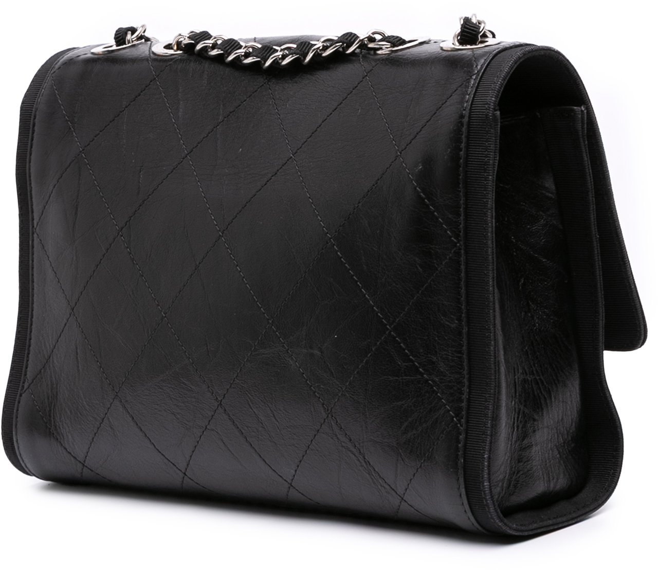 Chanel CC Quilted Crumpled Calfskin and Grosgrain Flap Zwart