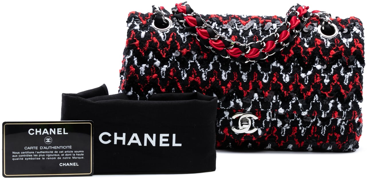 Chanel Medium Classic Sequined Tweed Double Flap Zwart