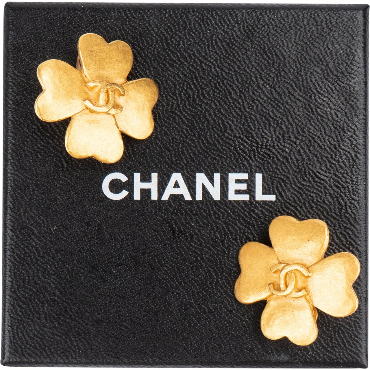 Chanel Chanel Golden CC Clovercleaf Earclips Divers