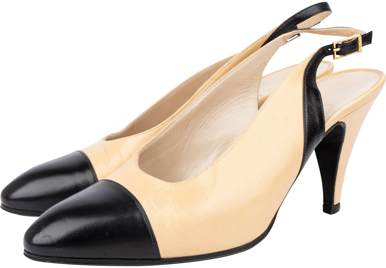 Chanel Chanel Classic Bicolor Heels (37) Divers