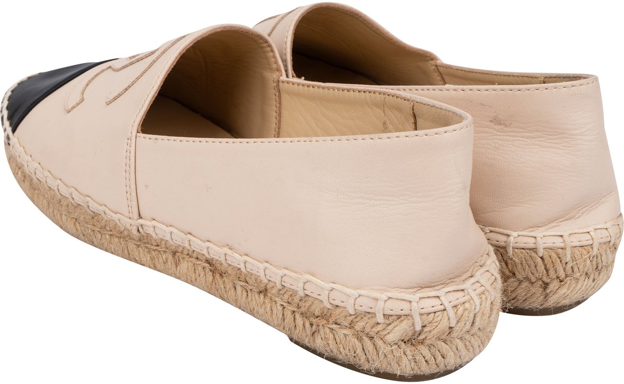 Chanel Chanel Classic Leather CC Espadrilles (35) Roze