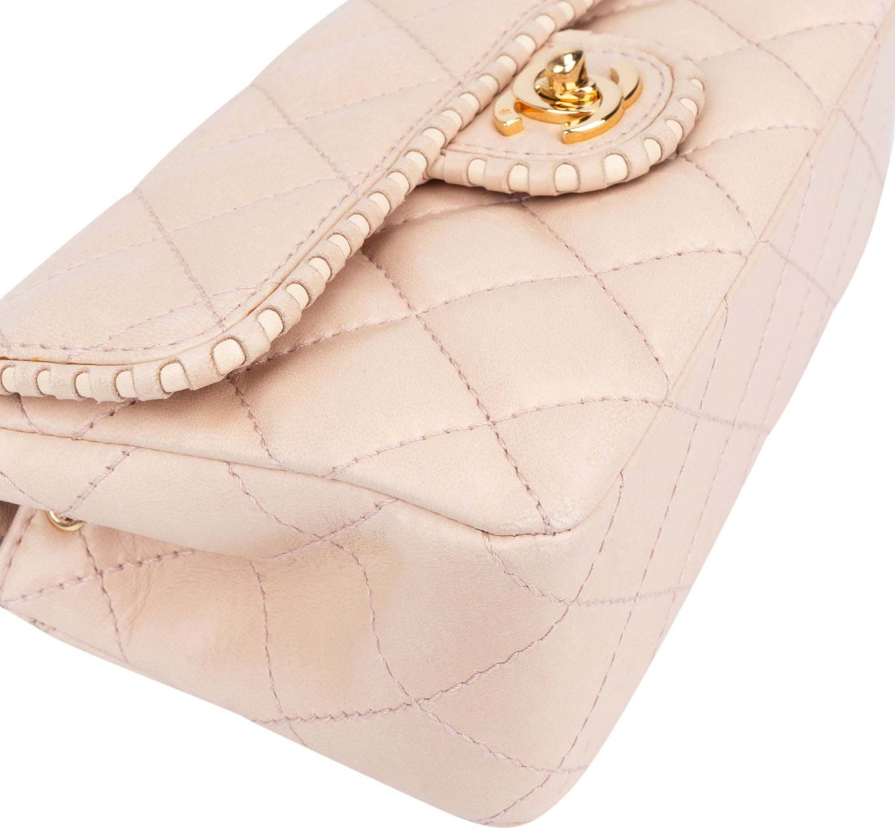 Chanel Chanel Quilted Lambskin 24K Gold Single Flap Crossbody Bag Roze