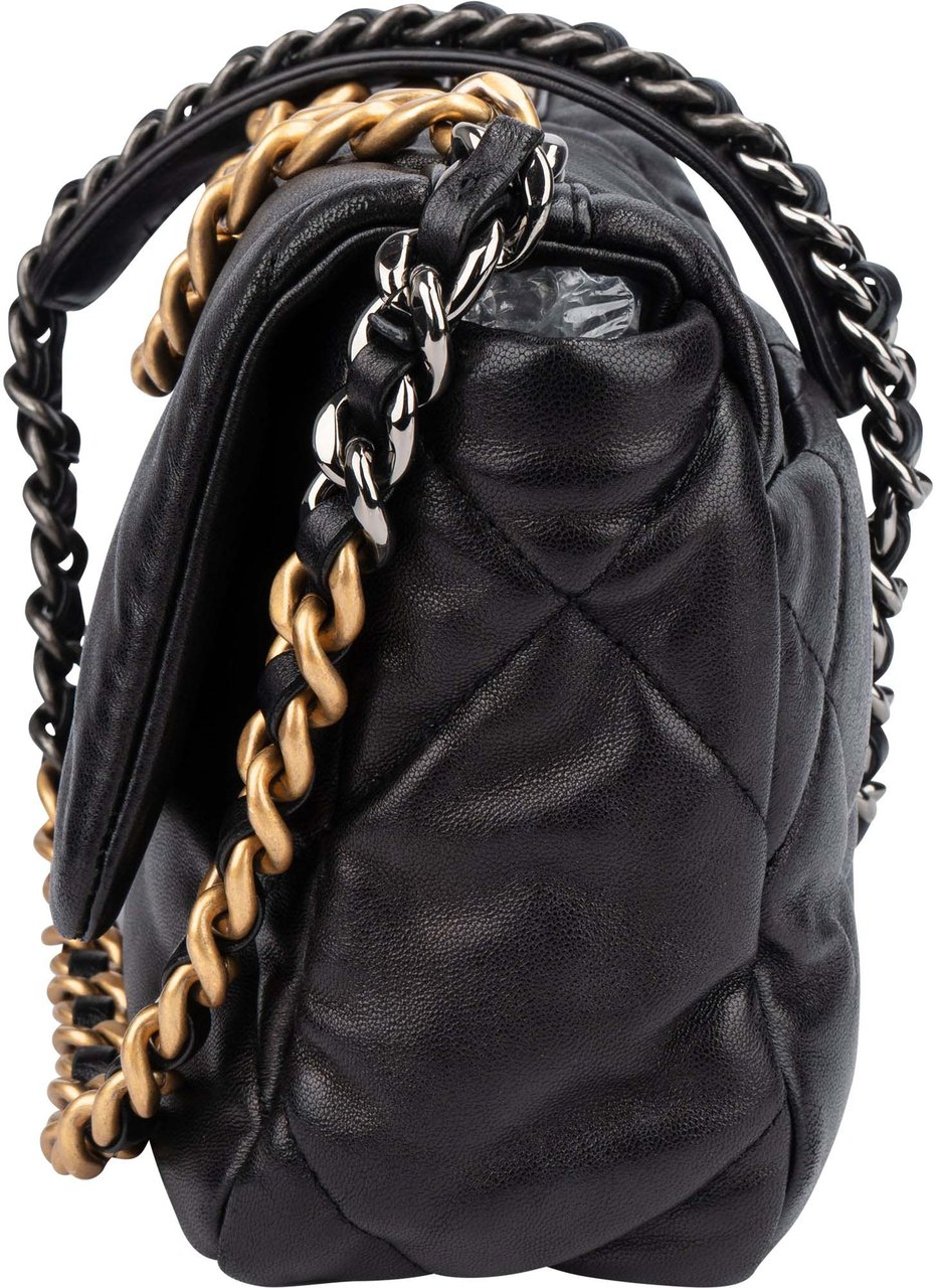 Chanel Chanel 19 Quilted Lambskin Single Flap Crossbody Bag Zwart