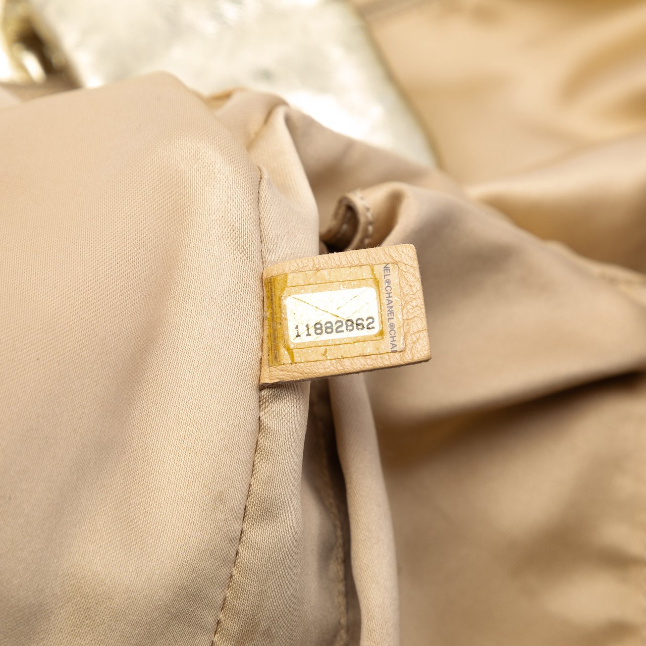 Chanel Perforated Lambskin Hollywood Accordion Flap Goud