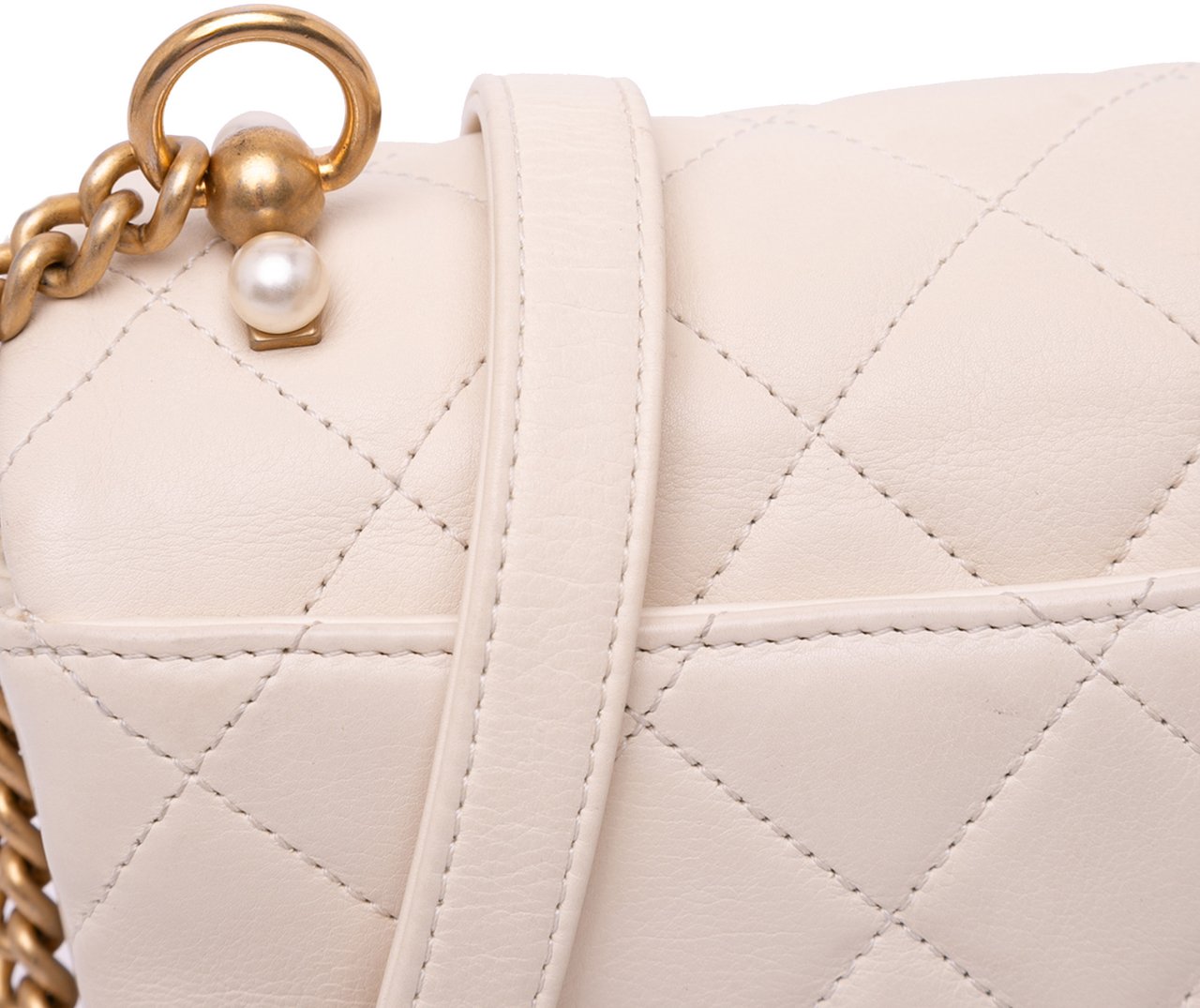 Chanel Small Quilted Calfskin Pearl CC Accordion Flap Wit