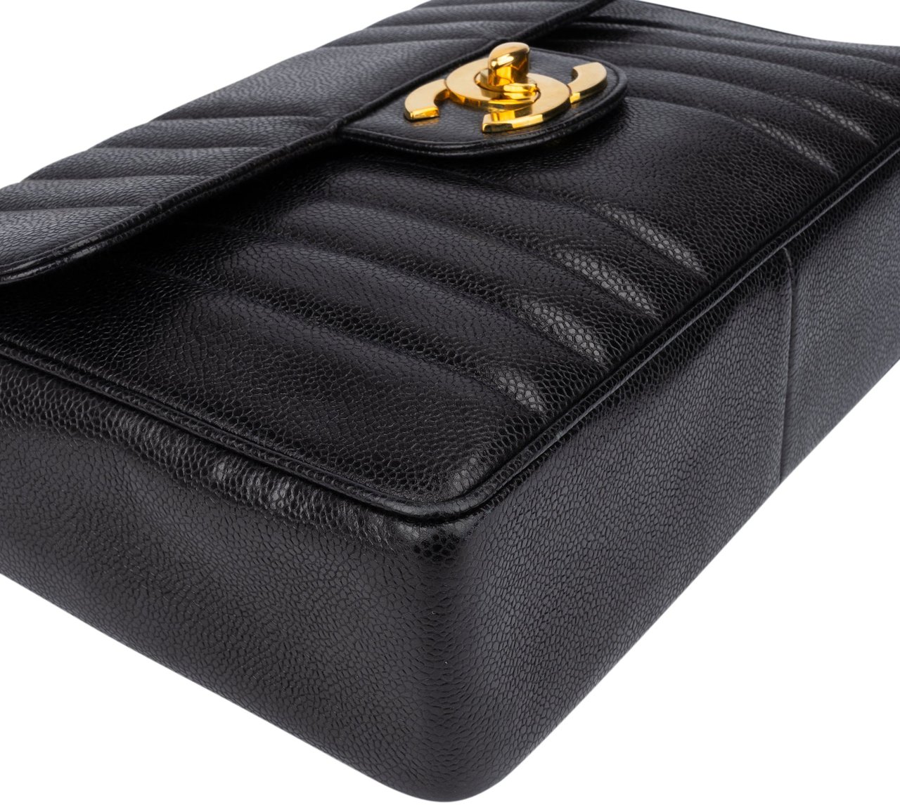 Chanel Chanel Quilted Caviar Leather 24K Gold Jumbo Single Flap Crossbody Bag Zwart