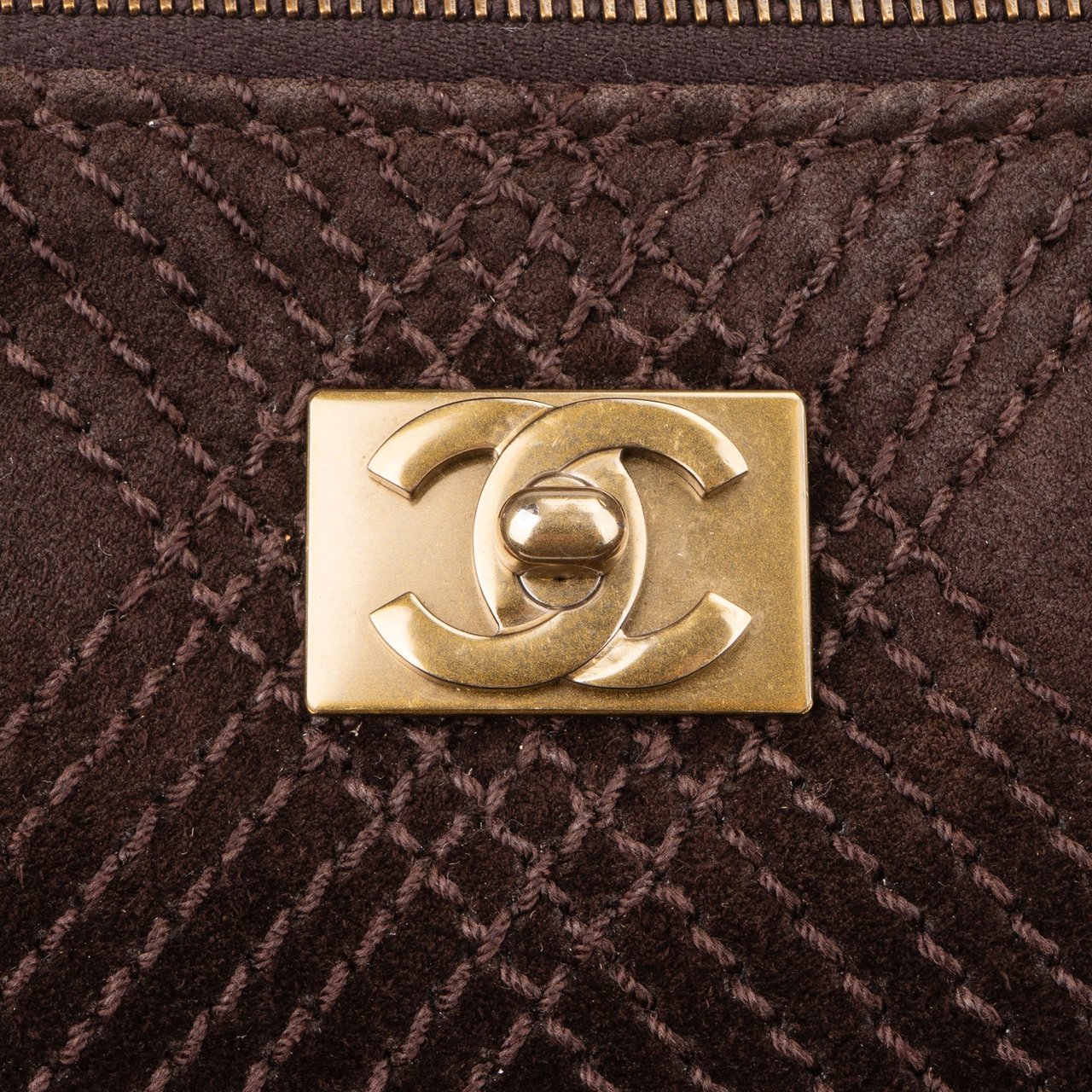 Chanel Chanel Stitching Suede Leather CC Shoulder Bag Bruin