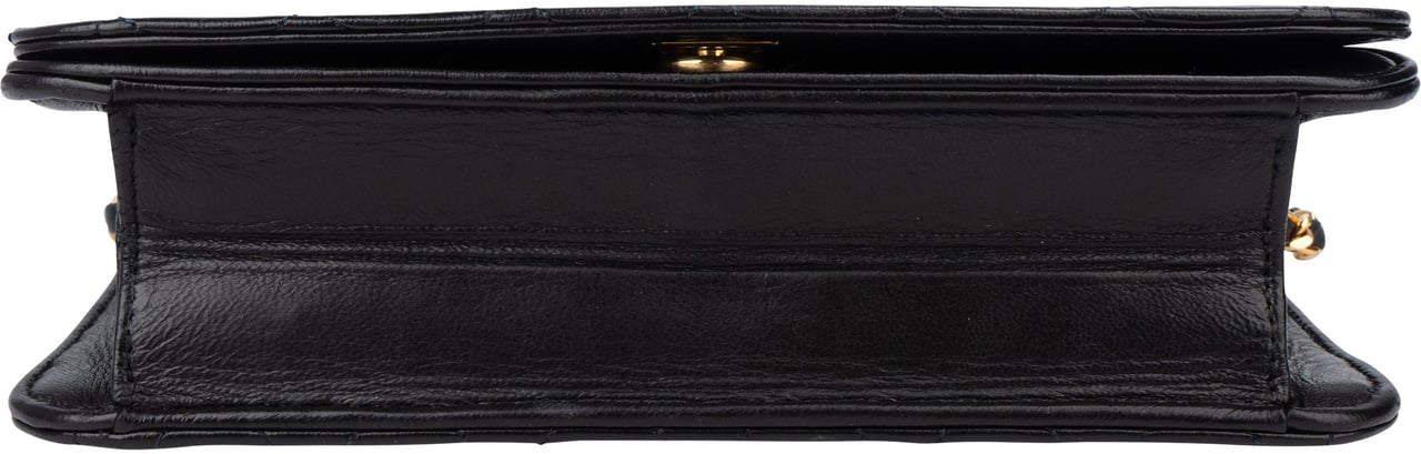 Chanel Chanel Quilted Lambskin 24K Gold Single Flap Shoulder Bag Zwart