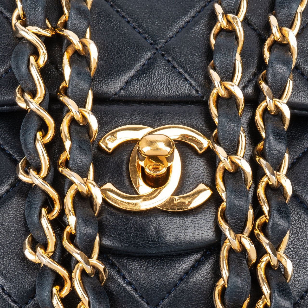 Chanel Chanel Quilted Lambskin 24K Gold Small Double Flap Crossbody Bag Blauw