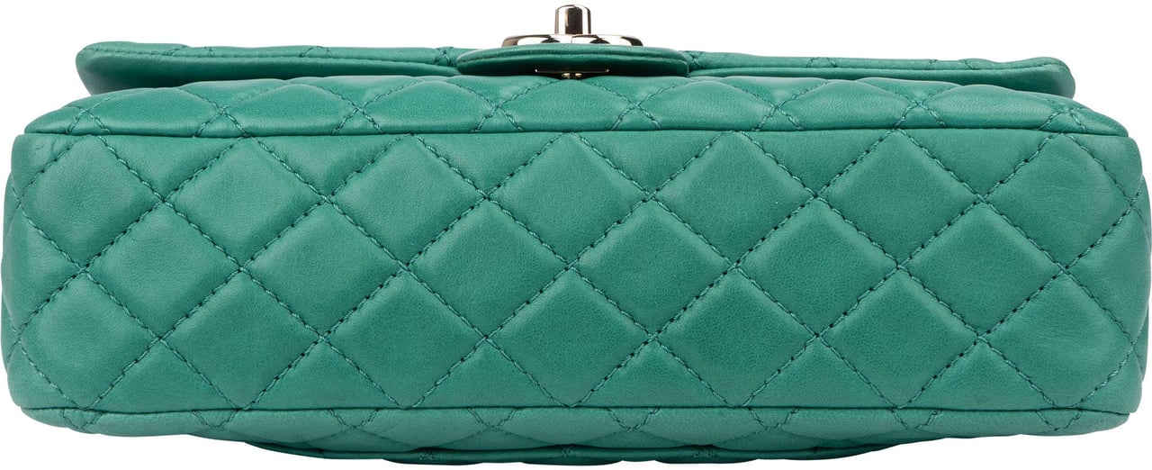 Chanel Chanel Soft Quilted Lambskin Double Flap Crossbody Bag Groen