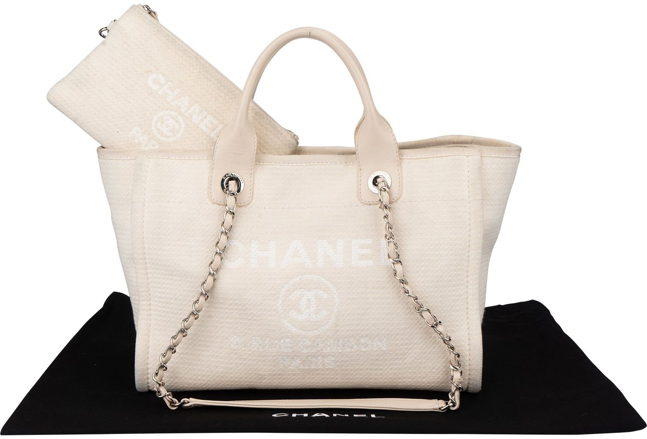 Chanel Chanel Classic Tweed Deauville Handbag Wit