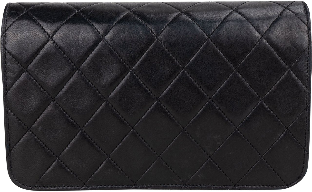 Chanel Chanel Quilted Lambskin 24K Gold Single Flap Shoulder Bag Zwart