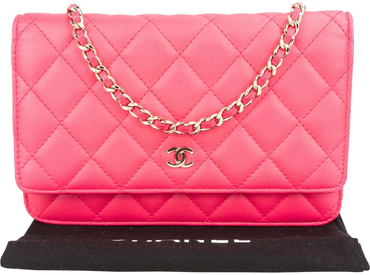 Chanel Chanel Quilted Lambskin Wallet On Chain Crossbody Bag Rood