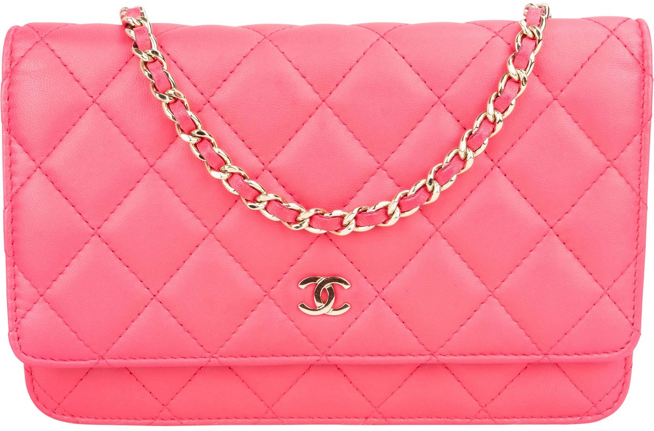 Chanel Chanel Quilted Lambskin Wallet On Chain Crossbody Bag Rood