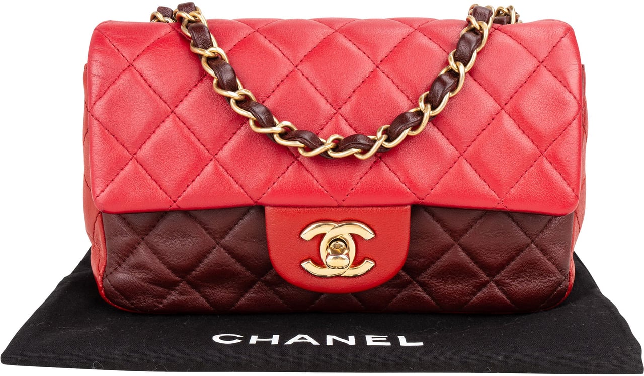 Chanel Chanel Quilted Lambskin Single Flap Crossbody Bag Rood