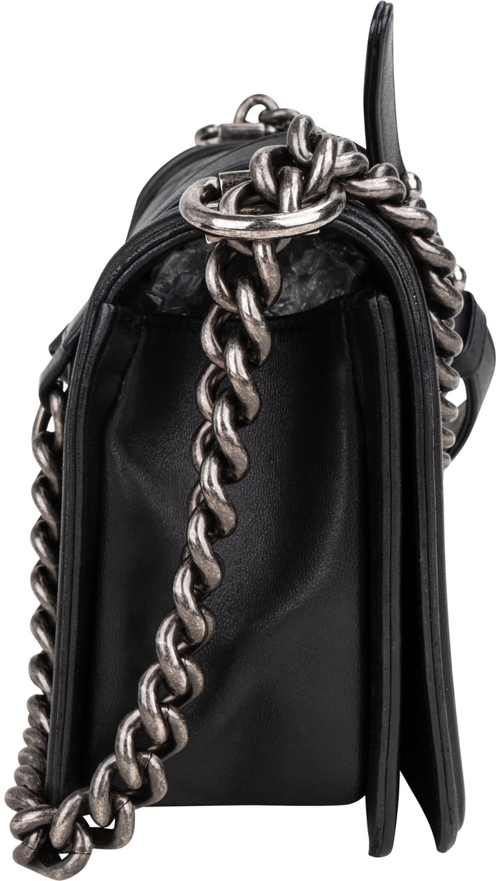 Chanel Chanel Quilted Lambskin Boy Single Flap Crossbody Bag Zwart