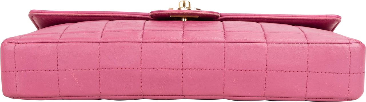 Chanel Chanel Quilted Lambskin 24K Gold Chocolate Bar Single Flap Shoulder Bag Rood