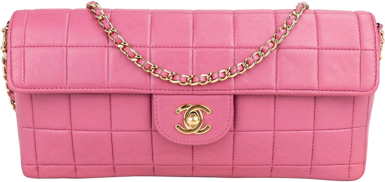 Chanel Chanel Quilted Lambskin 24K Gold Chocolate Bar Single Flap Shoulder Bag Rood