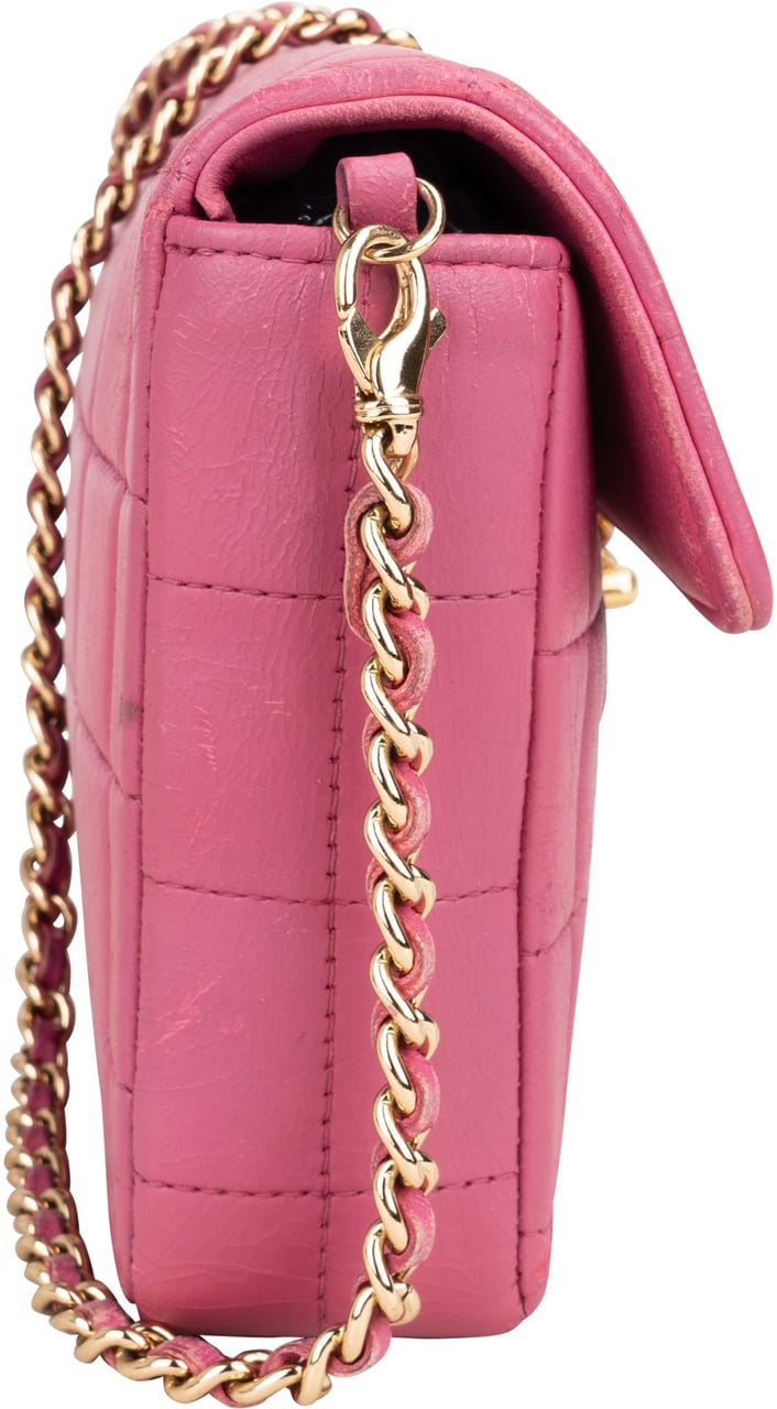 Chanel Chanel Quilted Lambskin 24K Gold Chocolate Bar Single Flap Shoulder Bag Rood