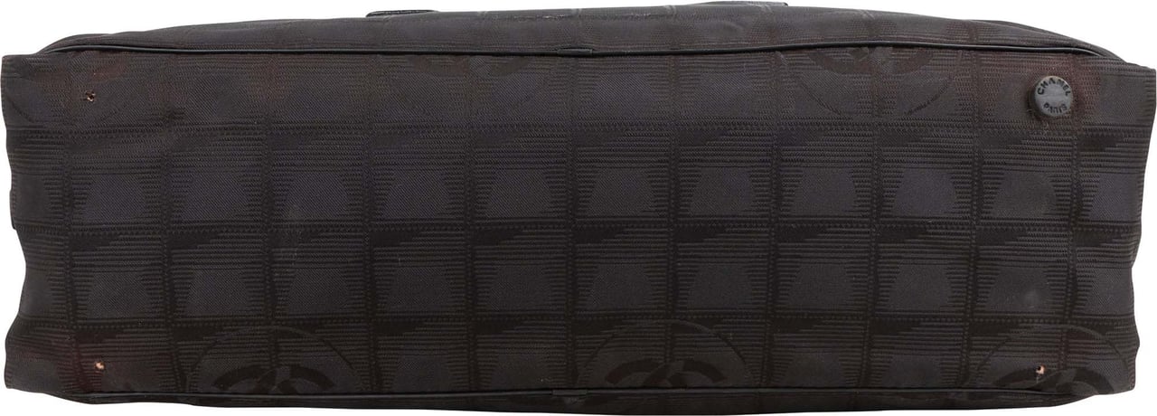 Chanel Chanel Travel Line Monogram Handbag Zwart
