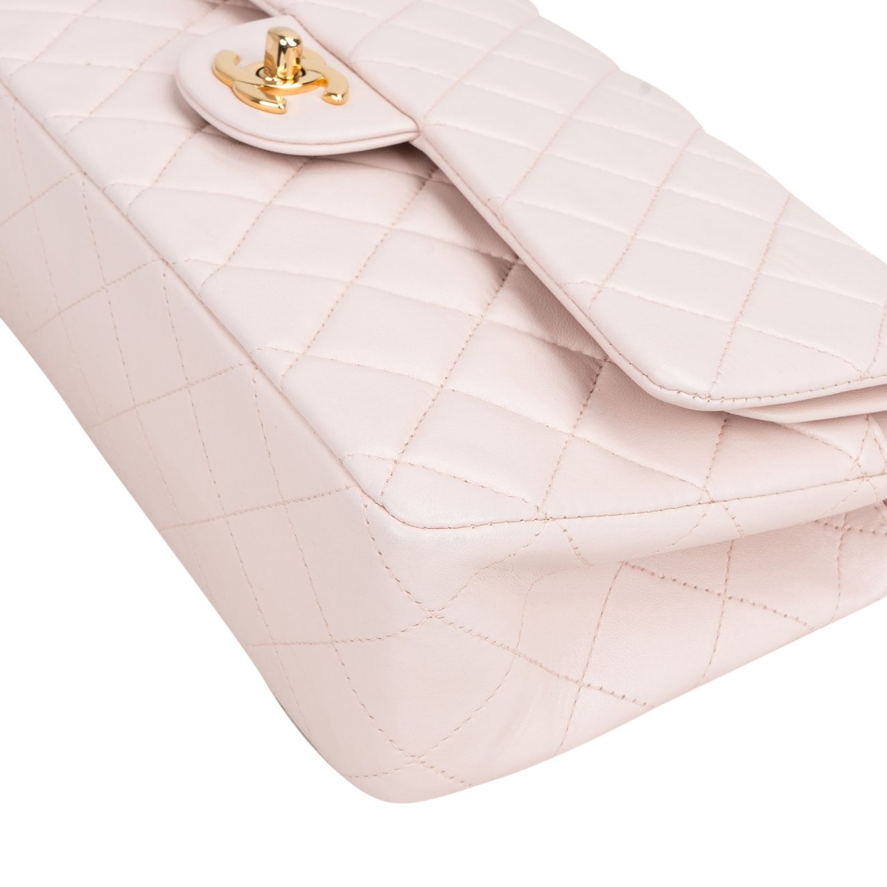 Chanel Chanel Quilted Lambskin 24K Gold Medium Double Flap Crossbody Bag Rood