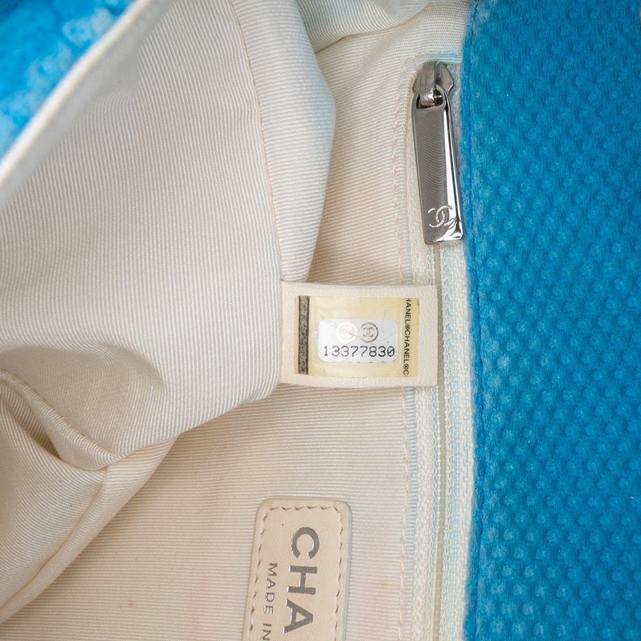 Chanel Medium Quilted Perforated Jersey Single Flap Blauw