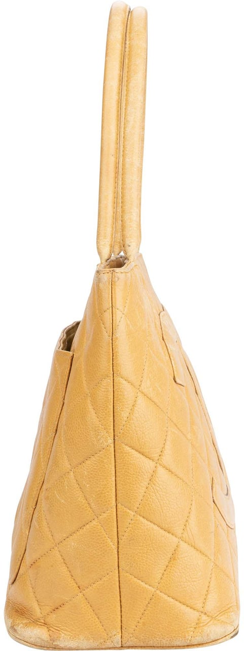 Chanel Chanel Yellow Caviar Leather Medaillon Handbag Divers
