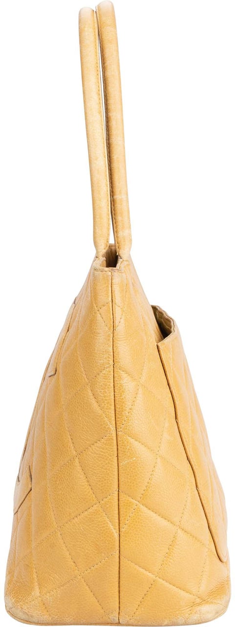 Chanel Chanel Yellow Caviar Leather Medaillon Handbag Divers