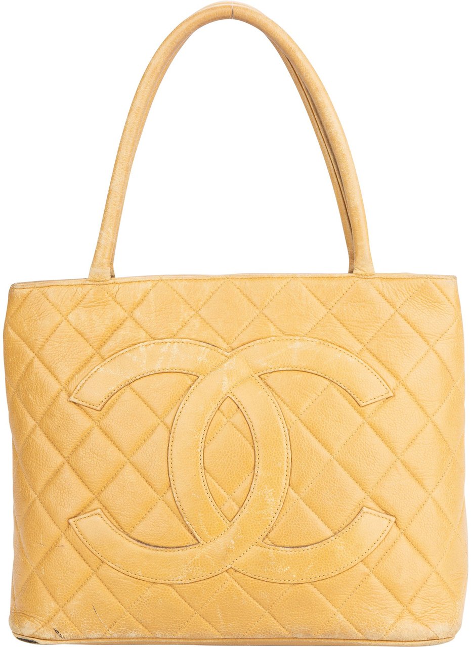 Chanel Chanel Yellow Caviar Leather Medaillon Handbag Divers