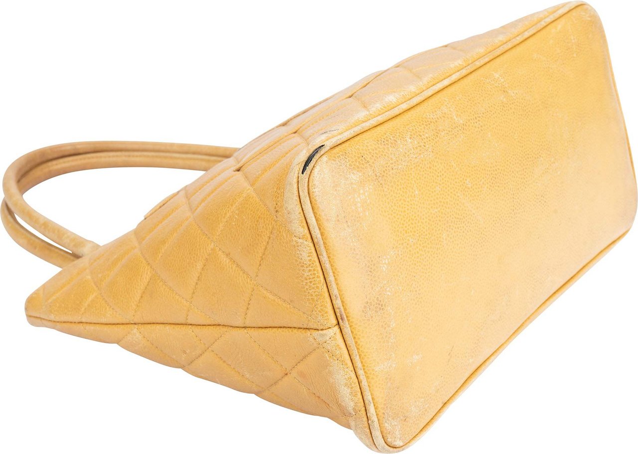 Chanel Chanel Yellow Caviar Leather Medaillon Handbag Divers