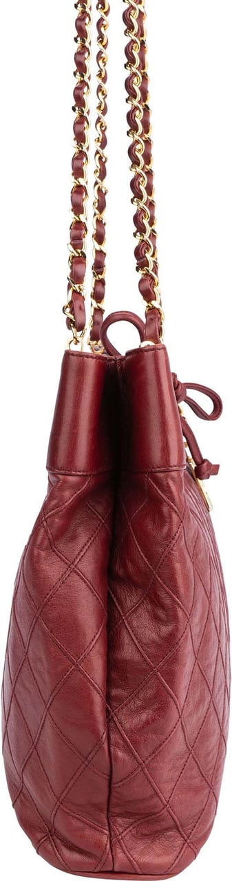 Chanel Chanel Bordeaux Quilted Lambskin Shoulder Bag Divers