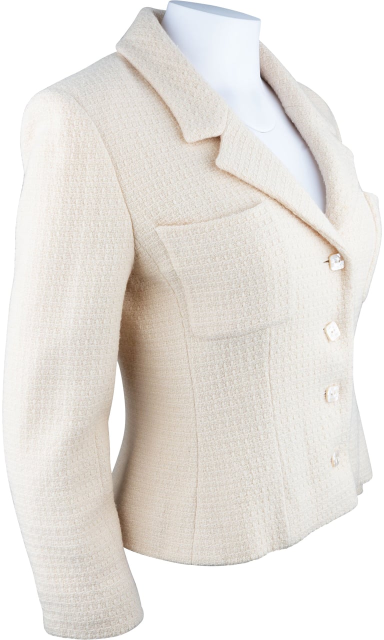 Chanel Chanel Chic Tweed Jacket (D38 / FR40) Beige