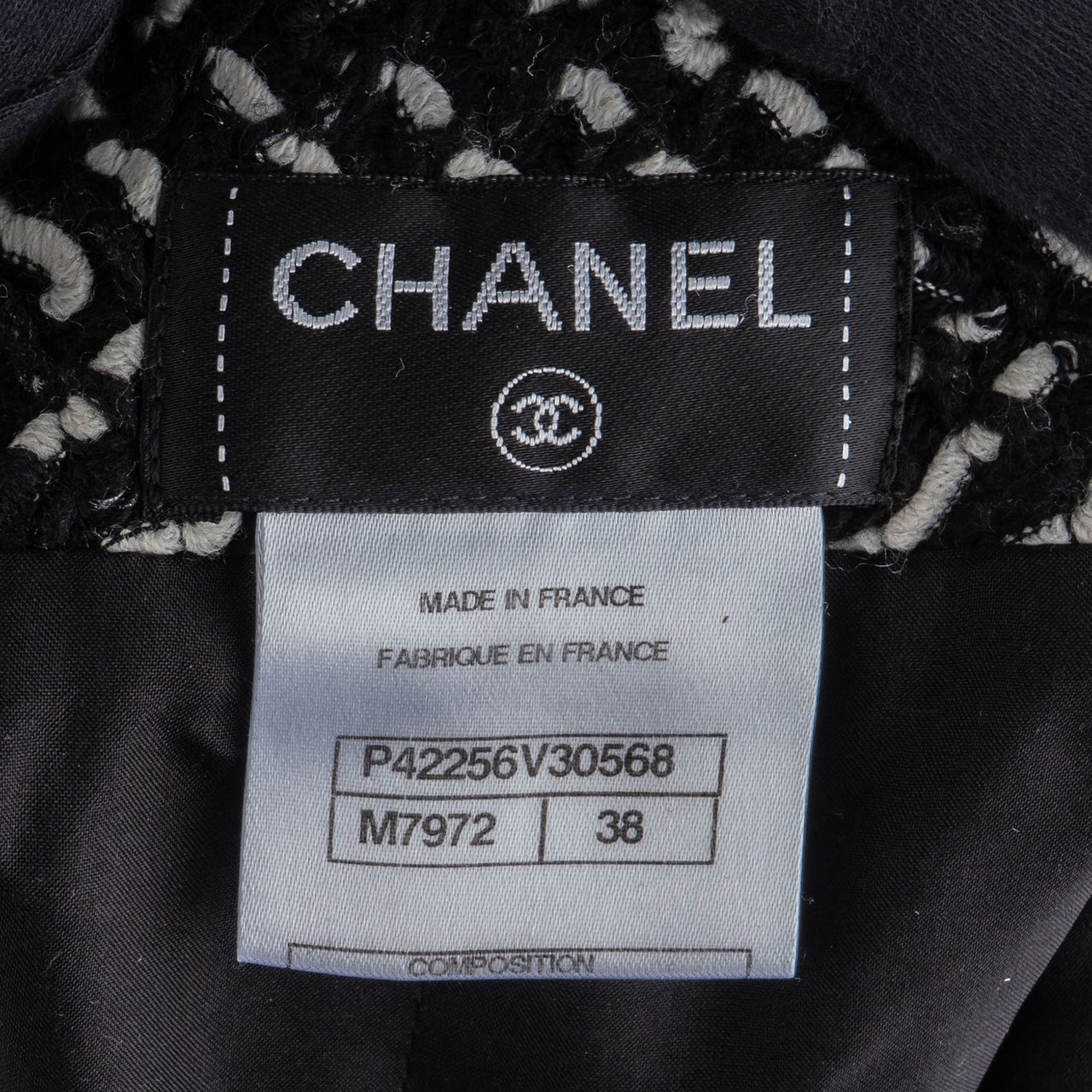 Chanel Classic Tweed Skirt (D36 / FR 38) Zwart