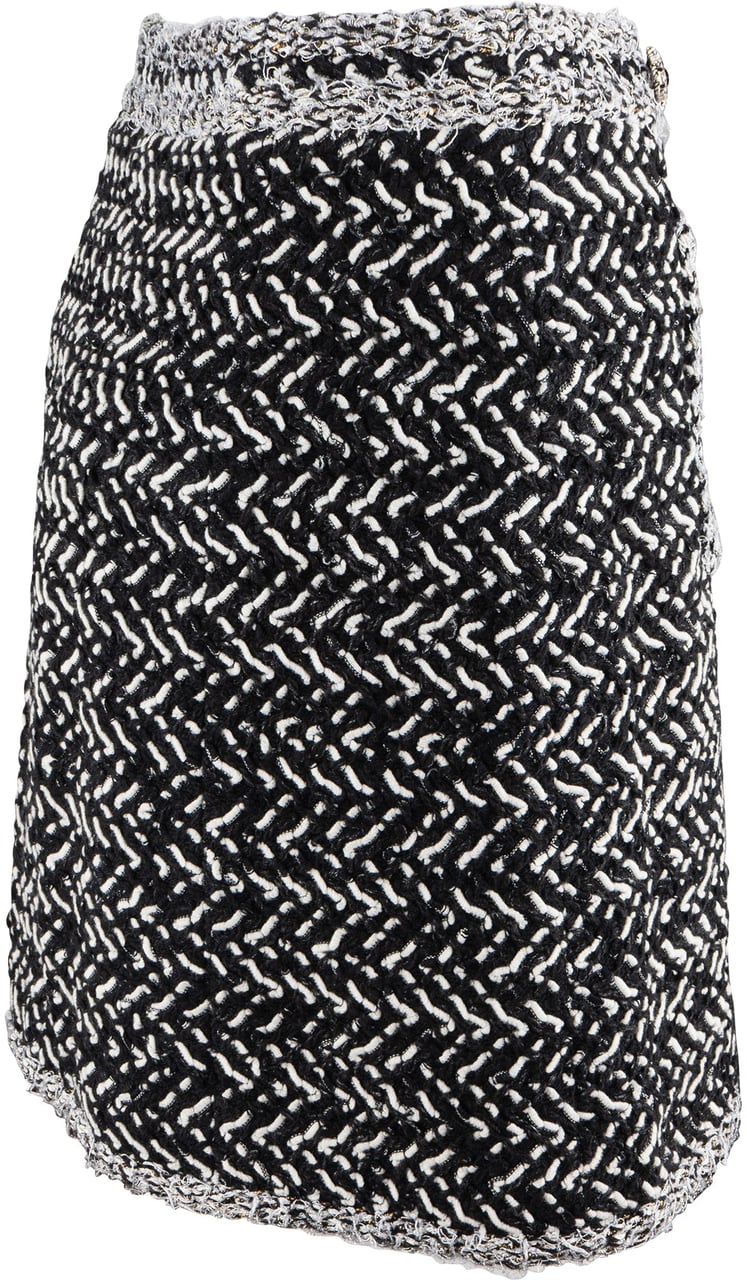 Chanel Chanel Classic Tweed Skirt (D36 / FR 38) Zwart